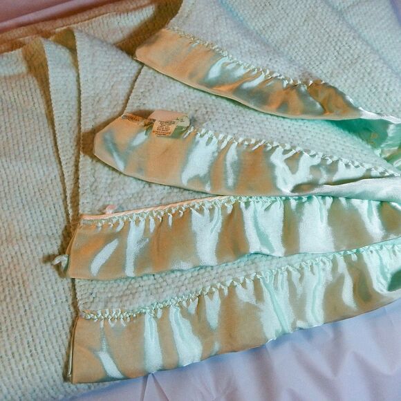 Fieldcrest Cannon Satin Trim Blanket Rebecca D. Mint Green Waffle Weave Twin SZ - Picture 7 of 9